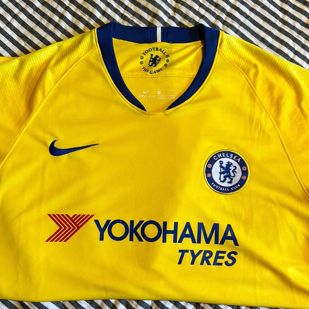CHELSEA Football Club Jersey T Shirt